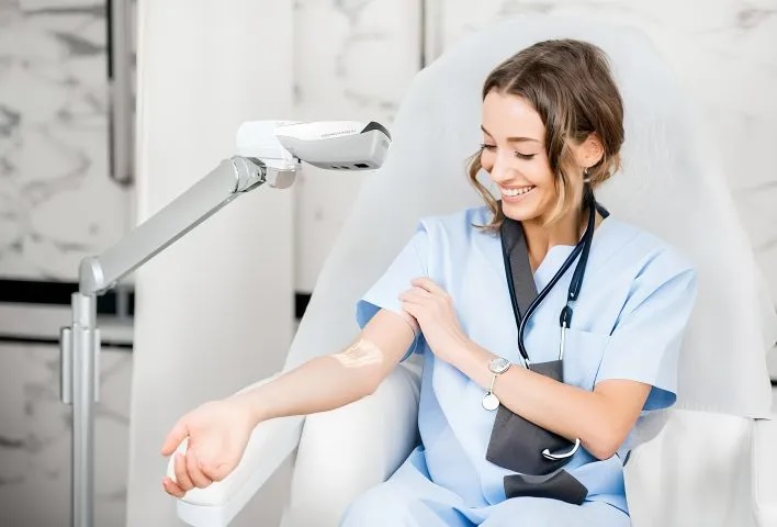 Comment la lumière pour trouver les veines révolutionne les soins de santé modernes